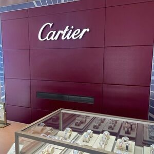 Meet your Posher, Gigi